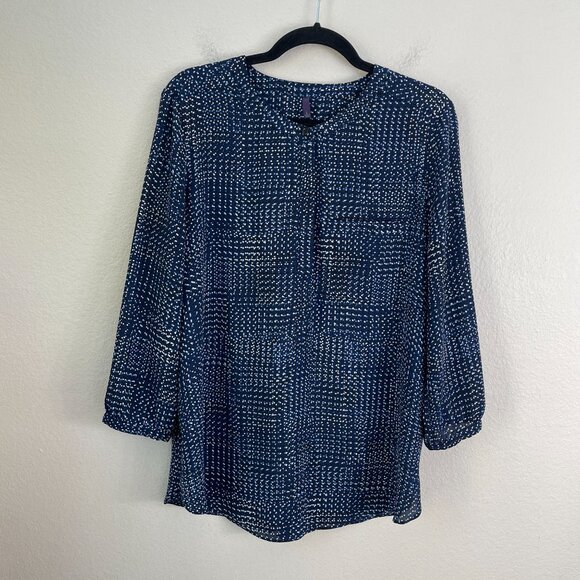 NYDJ Womens Large Blue White Dotted 3/4 Sleeve Blouse Top Pullover Button Front - Picture 7 of 9